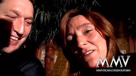 Женщины устроили оргию с накачанными и мужественными клиентами