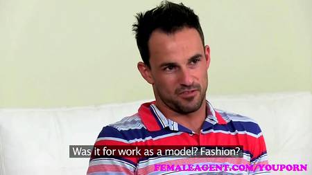 Мачо на собеседовании трахнул блондинку