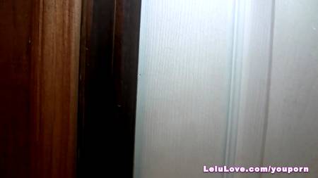 Босс встретился с покорной секретаршей в номере отеля