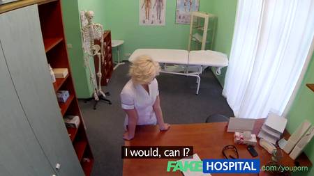Оргия в кабинете участкового врача