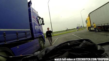 Водитель снял первоклассную проститутку