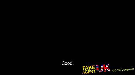 Актриса с большими дойками получила анальный секс на кастинге