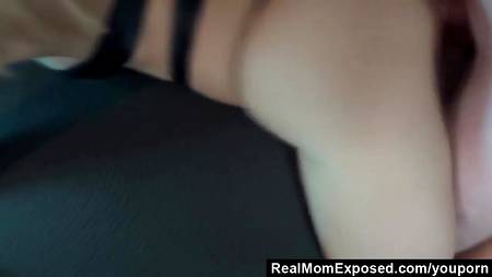 Супружеской паре понравилось снимать домашнее видео