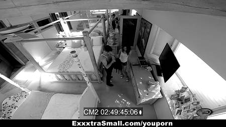 Огненная штучка стала профессиональной наездницей на члене