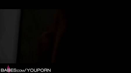 Мужик кончил на пилотку своей любовнице