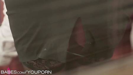 Страстная секретарша отдалась на работе