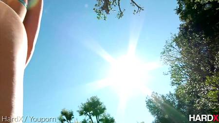 Горячая блондинка Mia Malkova захотела анального секса