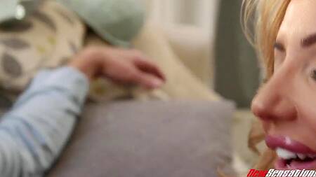 Мачеха отучает пасынка от приставки с помощью секса
