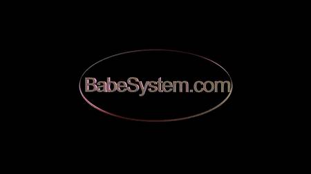 Парень трахнул русскую горничную в ее узенькую задницу