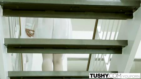 Мужик удовлетворил все потребности в сексе любимой подруги