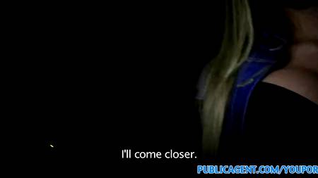 Годная крошка для секса в кустах