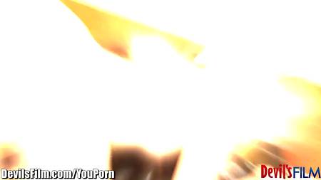 Три пары подарили себе настоящий групповой секс