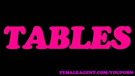 Блондин получил работу в агентстве через секс с красавицей