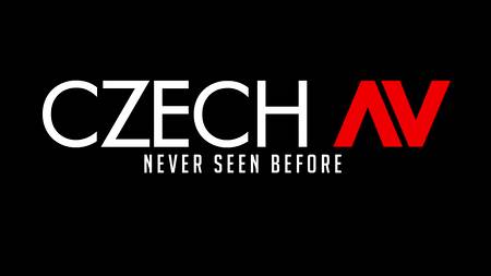 Девочка в масле и в сперме