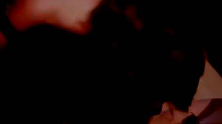 Возбуждающая сцена в автомобиле