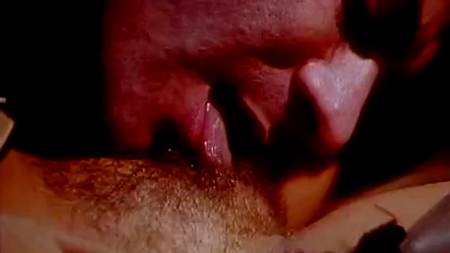 Возбуждающая сцена в автомобиле