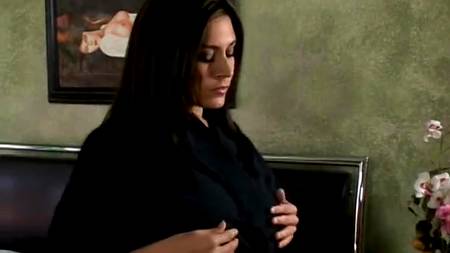 Потрясающий сексуальный урок для нимфы