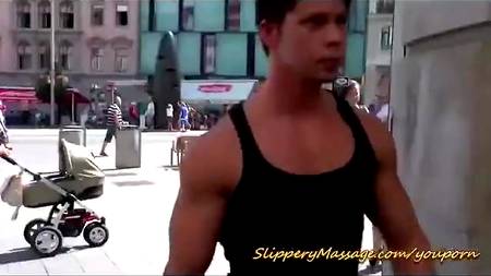 Эротический массаж для качка