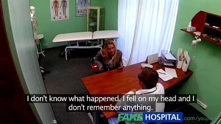 Доктор своеобразно излечил головную боль пациентки