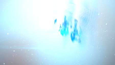 Красотка с маленькой грудью мастурбирует пальчиками розовый клитор