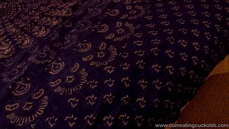 Зрелый бисексуал слизал сперму негра с влагалища рыжеволосой девицы