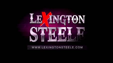 Негр шпилит дырочки брюнетки