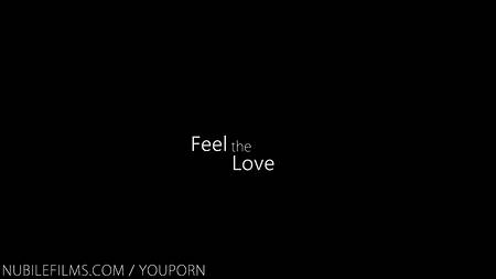 Миниатюрная сучка Gina Gerson трахнулась с массажистом