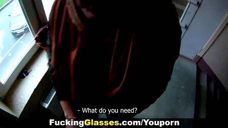 Накачанный мужик устроил с незнакомкой классный пикап