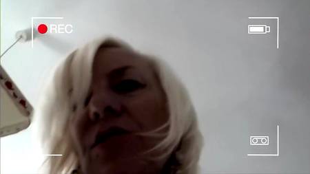 Член молодого парня пришелся по вкусу старой тетке