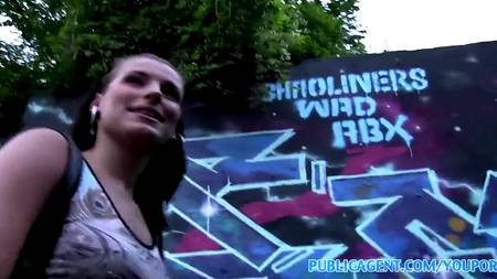 Очаровательная девушка согласилась замечательно потрахаться