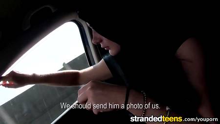 Сексуальная попутчица