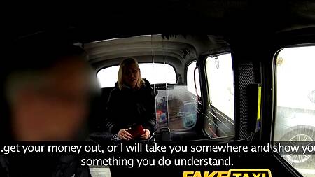 Тасист взял за проезд анальным сексом