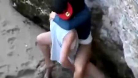 Молодежь сладко ебется перед скрытой камерой