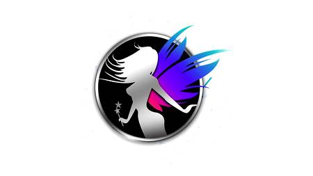 Брюнетка с наслаждением проглотила порцию вкусной спермы