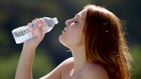 Ниггер натянул анальную дырку роскошной девки