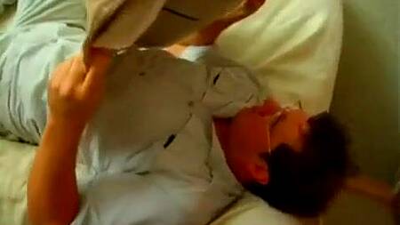 Жена возбуждает мужа минетом и провоцирует инцест с дочкой