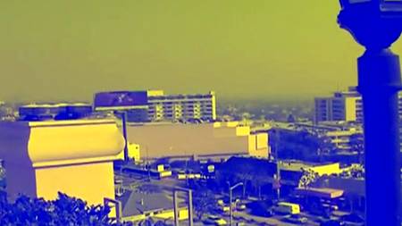 Рабская соска получила из двух шлангов