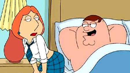 Лоис Гриффин ублажает своего мужа анальным сексом