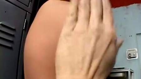 Трах в женской раздевалке