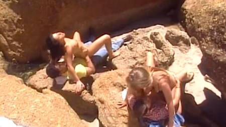 Отвязная групповуха на море