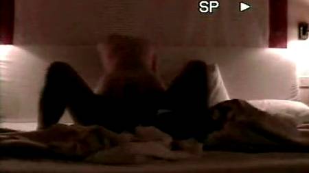 Молодожены снимают свой трах