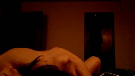 Что в спальне творится