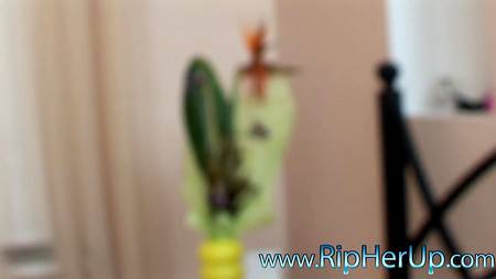 Паренек взял силой русскую блондинку с шикарной тугой попкой