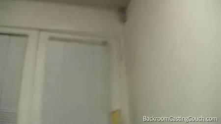 Блондинка на порно кастинге