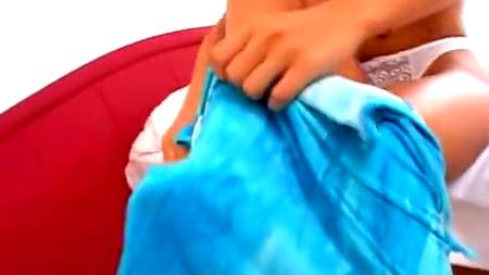 Негры вертят девку, как хотят