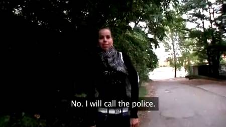 Отодрал воровку в кустах и в машине