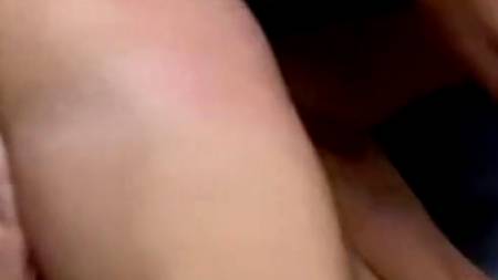 Блондинка выдала офигенный сквирт