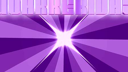 Толстый мужик трахает грудастую блондинку перед камерой