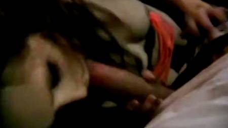 Девчонки классно сосут за деньги