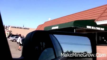 Бесстыдница согласилась трахнуться на камеру